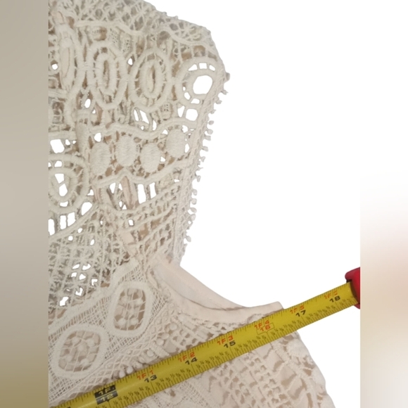 Anthropologie Maeve Cream Crochet Overlay Shift Dress Boho Lace Cap Sleeve Small - Picture 6 of 9